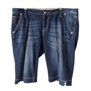 MISS ME Bermuda Shorts Rhinestones Sz 33